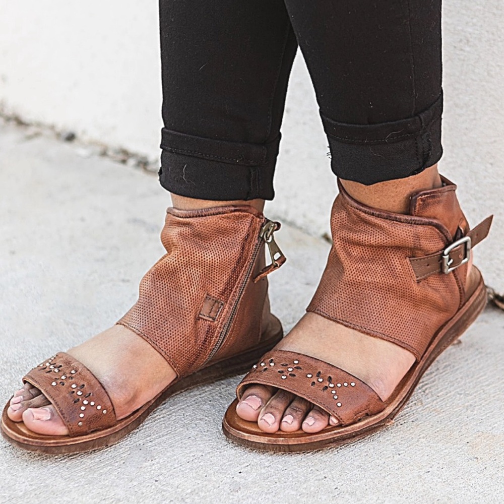 Miz Mooz Leather Sandals Forge Brandy - Boho New in Box EURO 41, USA 9.5-10